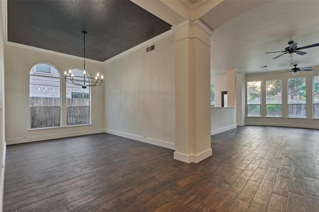 168 Bristol Bend Circle, The Woodlands, TX 77382