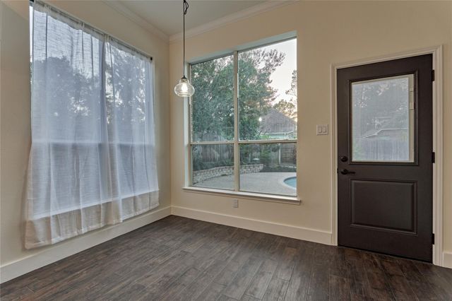 168 Bristol Bend Circle, The Woodlands, TX 77382