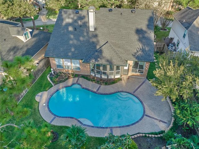 168 Bristol Bend Circle, The Woodlands, TX 77382