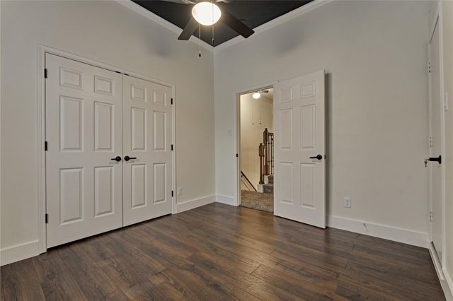 168 Bristol Bend Circle, The Woodlands, TX 77382