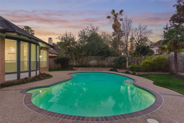 168 Bristol Bend Circle, The Woodlands, TX 77382