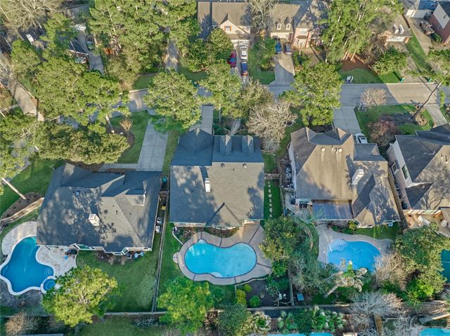 168 Bristol Bend Circle, The Woodlands, TX 77382