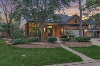 168 Bristol Bend Circle, The Woodlands, TX 77382