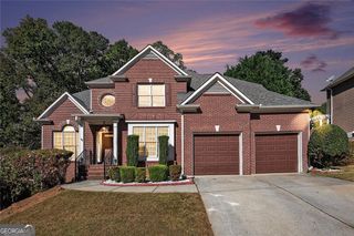 870 Creekview Bluff Way, Buford, GA 30518