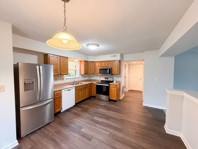 1349 Fiesta Drive, Franklin, IN 46131