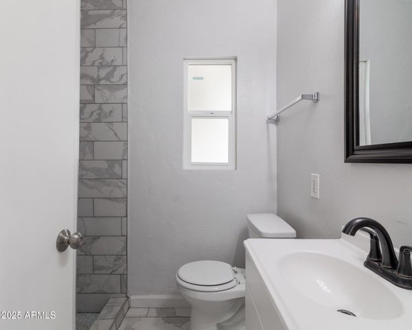 1628 E GRANADA Road, Phoenix, AZ 85006