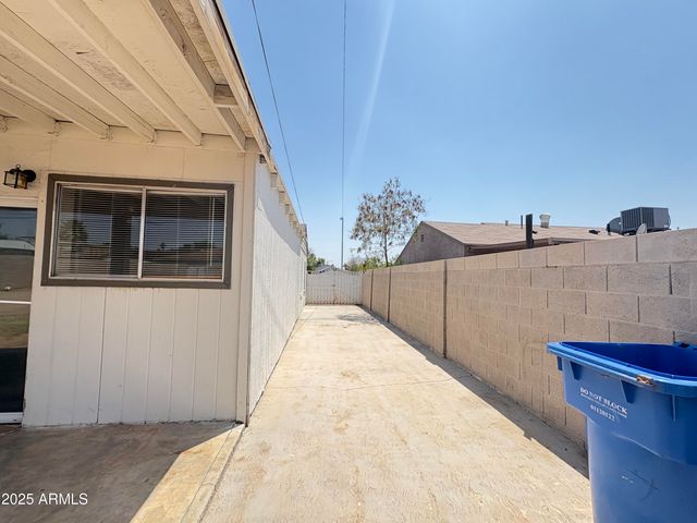 1628 E GRANADA Road, Phoenix, AZ 85006