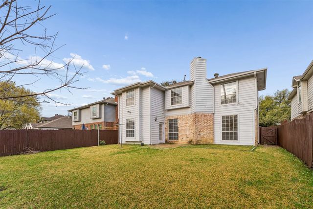 2124 Newport Drive, Flower Mound, TX 75028
