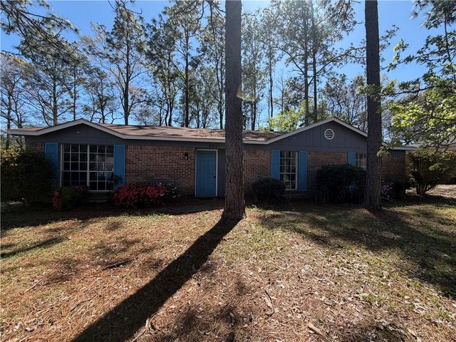 6821 Greenway Drive S, Mobile, AL 36608