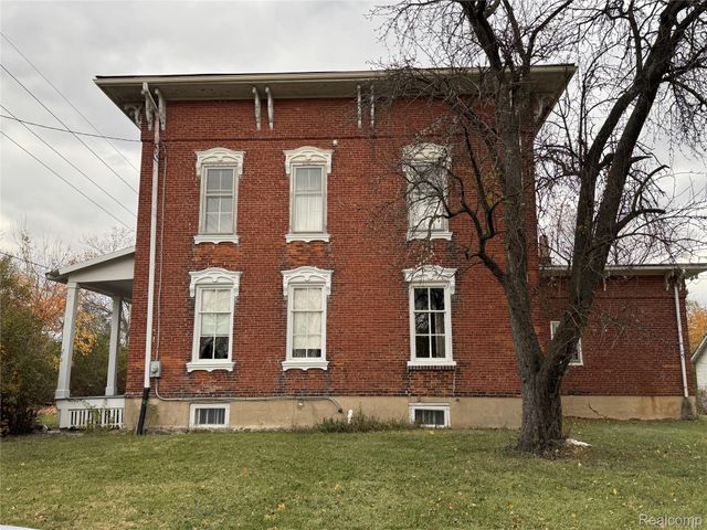 7443 E Michigan Avenue, Saline, MI 48176