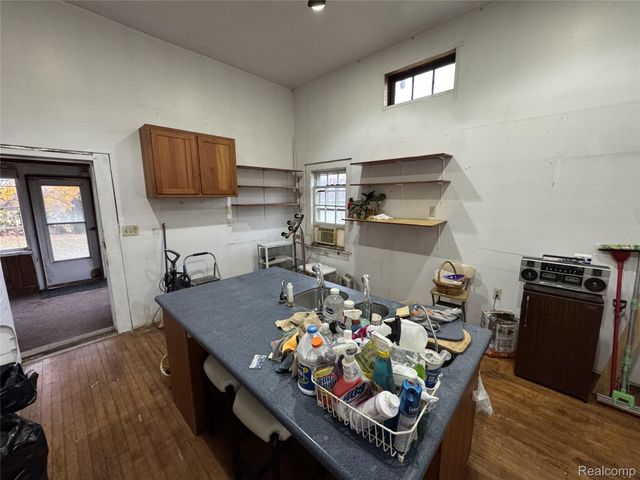 7443 E Michigan Avenue, Saline, MI 48176