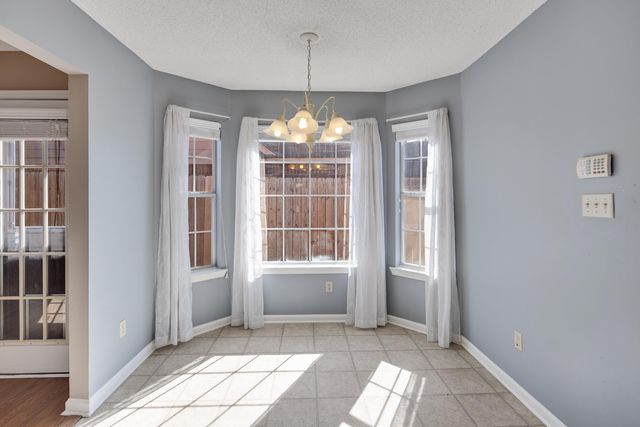 3510 RIPPLECHASE DR, Bartlett, TN 38133