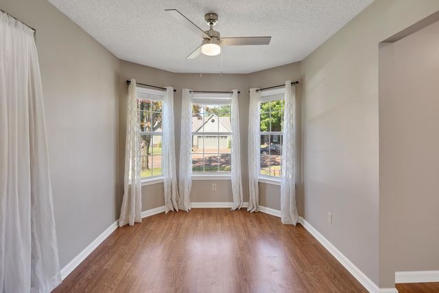 3510 RIPPLECHASE DR, Bartlett, TN 38133