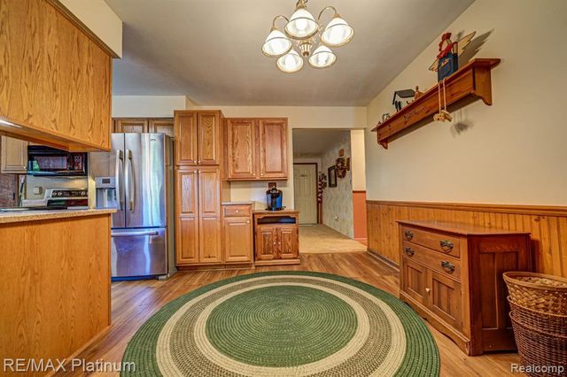 7062 South Fork Drive, Swartz Creek, MI 48473