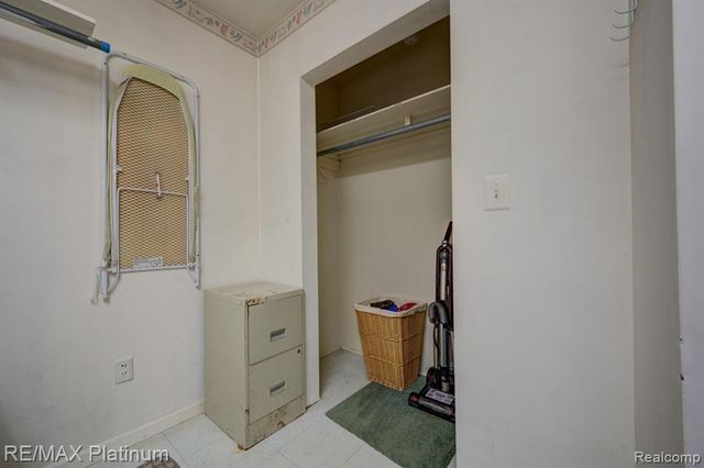 7062 South Fork Drive, Swartz Creek, MI 48473