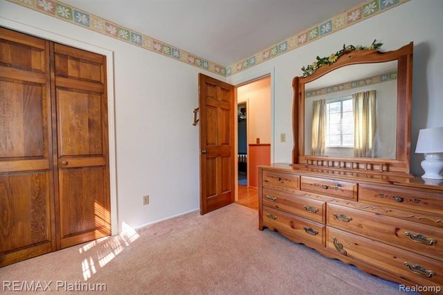 7062 South Fork Drive, Swartz Creek, MI 48473