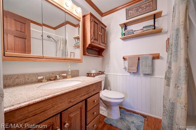 7062 South Fork Drive, Swartz Creek, MI 48473