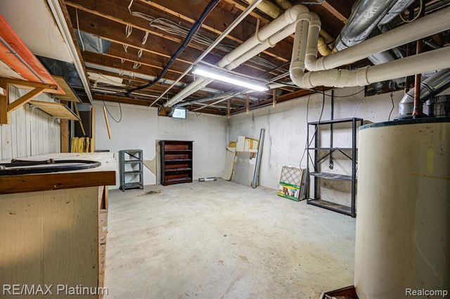 7062 South Fork Drive, Swartz Creek, MI 48473