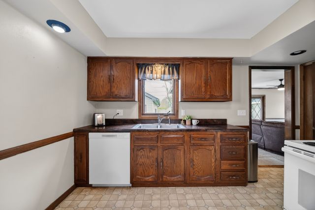 1445 W 34TH Street, Erie, PA 16508