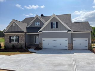 120 Cherokee Rose Lane, Hoschton, GA 30548