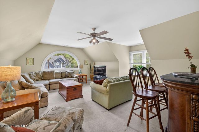 4712 Wedgefield Drive, Wilmington, NC 28409