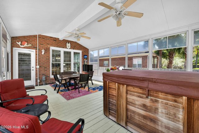 4712 Wedgefield Drive, Wilmington, NC 28409