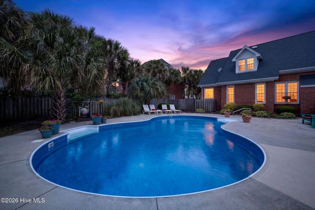 4712 Wedgefield Drive, Wilmington, NC 28409