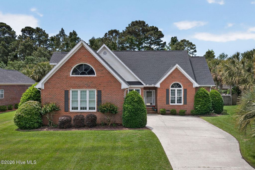 4712 Wedgefield Drive, Wilmington, NC 28409