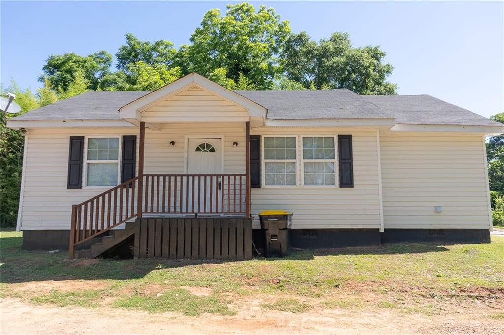 Image 1 of property listing at 53 Washington Drive, Forsyth, GA 31029