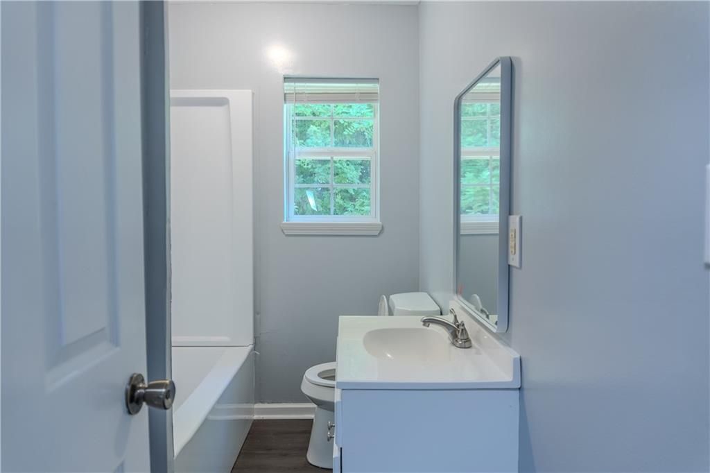 Image 10 of property listing at 53 Washington Drive, Forsyth, GA 31029