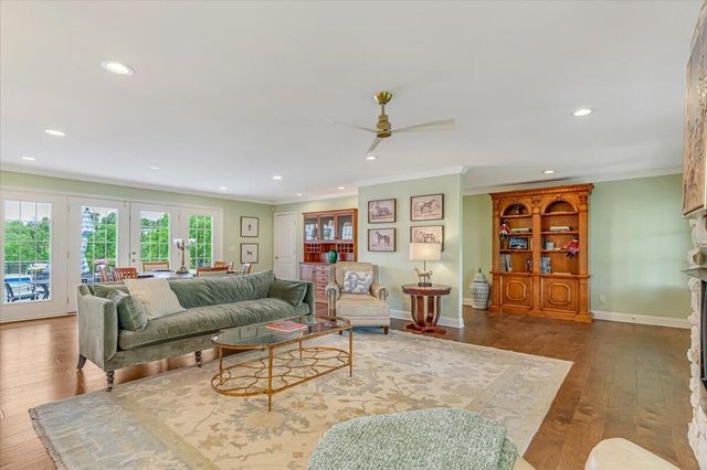 197 Browns Mill Road, Versailles, KY 40383