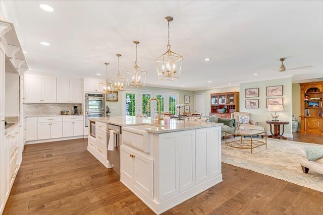 197 Browns Mill Road, Versailles, KY 40383