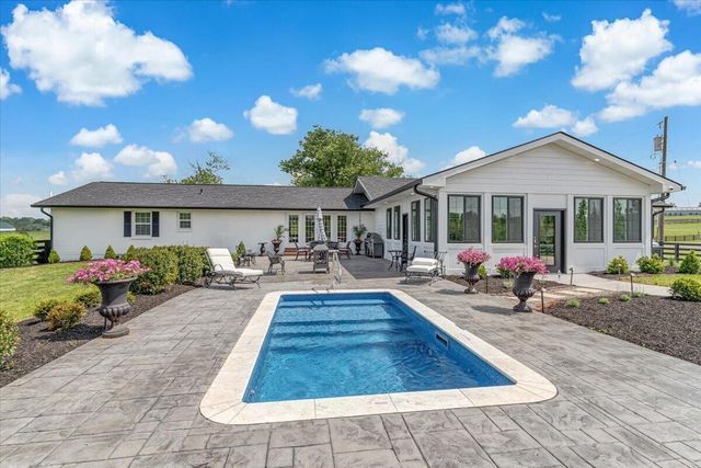 197 Browns Mill Road, Versailles, KY 40383