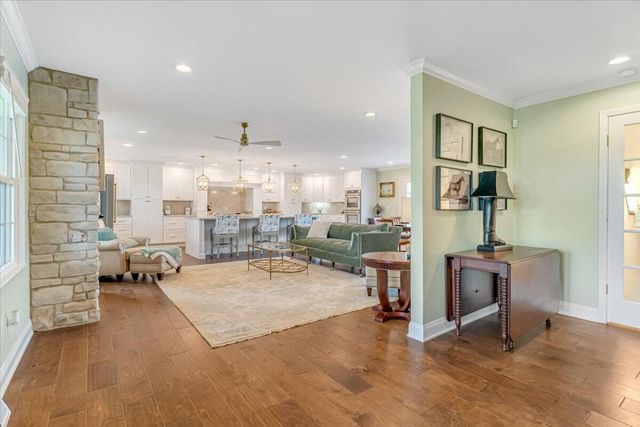 197 Browns Mill Road, Versailles, KY 40383