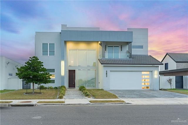 2416 S Thames Drive, Edinburg, TX 78539
