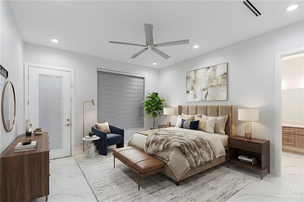 Image 4 of property listing at 2416 S Thames Drive, Edinburg, TX 78539