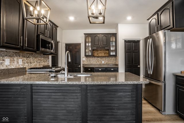 3608 Shoreline Drive, Greenwood, IN 46143