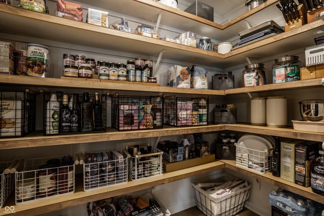 3608 Shoreline Drive, Greenwood, IN 46143