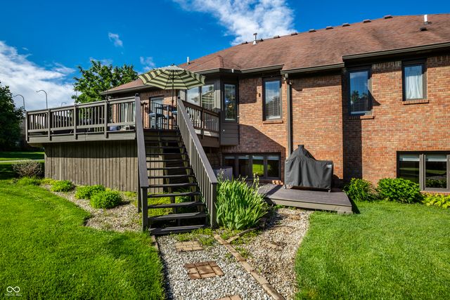 3608 Shoreline Drive, Greenwood, IN 46143