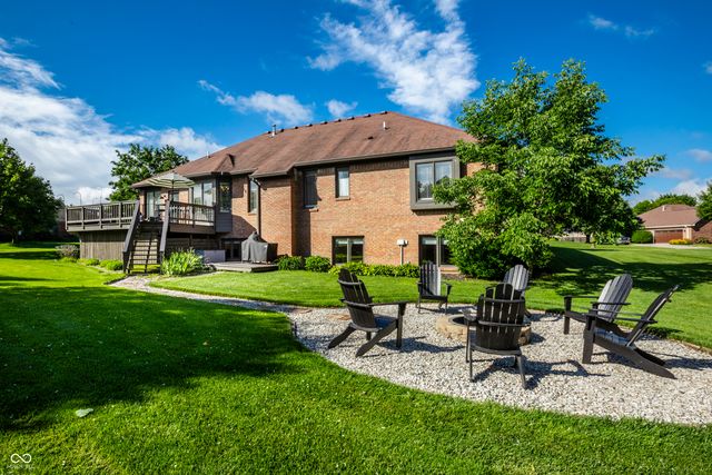 3608 Shoreline Drive, Greenwood, IN 46143