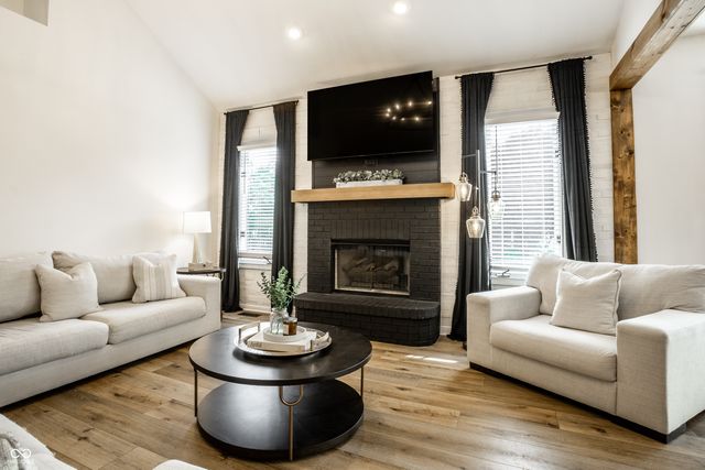 3608 Shoreline Drive, Greenwood, IN 46143