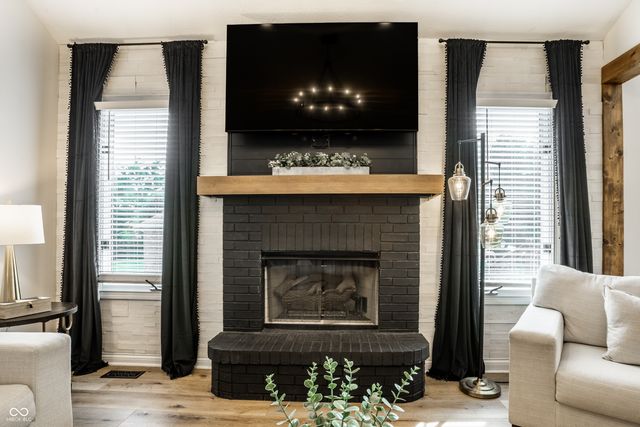 3608 Shoreline Drive, Greenwood, IN 46143