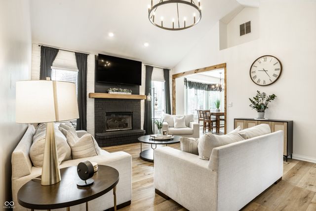 3608 Shoreline Drive, Greenwood, IN 46143
