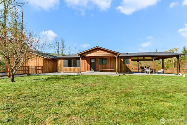 30313 State Route 530 NE, Arlington, WA 98223