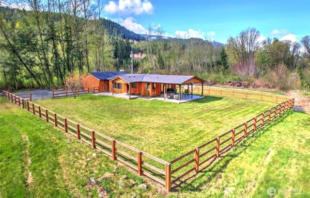 30313 State Route 530 NE, Arlington, WA 98223