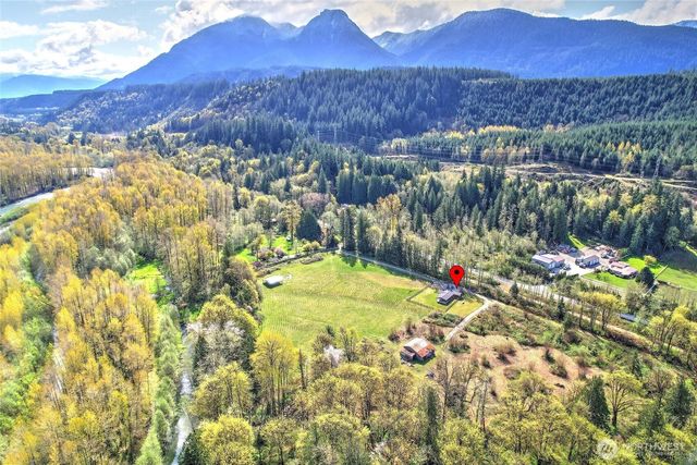 30313 State Route 530 NE, Arlington, WA 98223