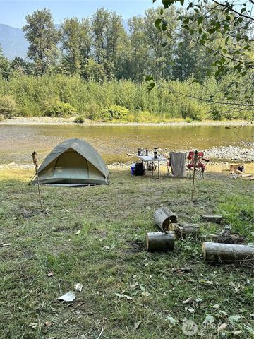 30313 State Route 530 NE, Arlington, WA 98223