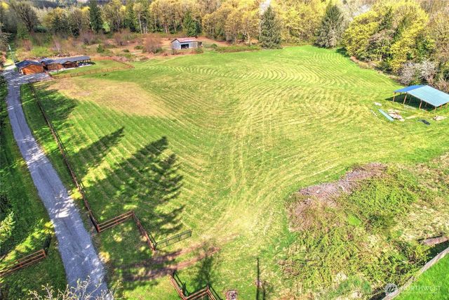 30313 State Route 530 NE, Arlington, WA 98223