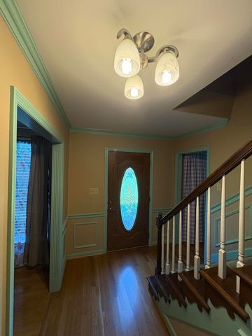 109 Barkley, Nicholasville, KY 40356