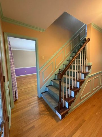 109 Barkley, Nicholasville, KY 40356
